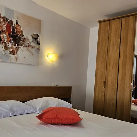 Briso Apartment *
